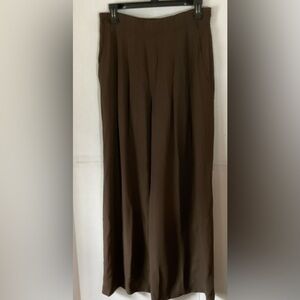 Lafayette 148 New York Brown Wide Leg Pants size 6 pleated, pockets side zip